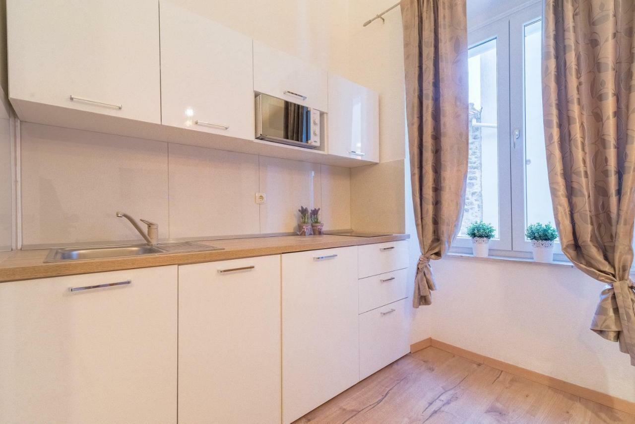 Studios & Apartments Porto Задар Экстерьер фото