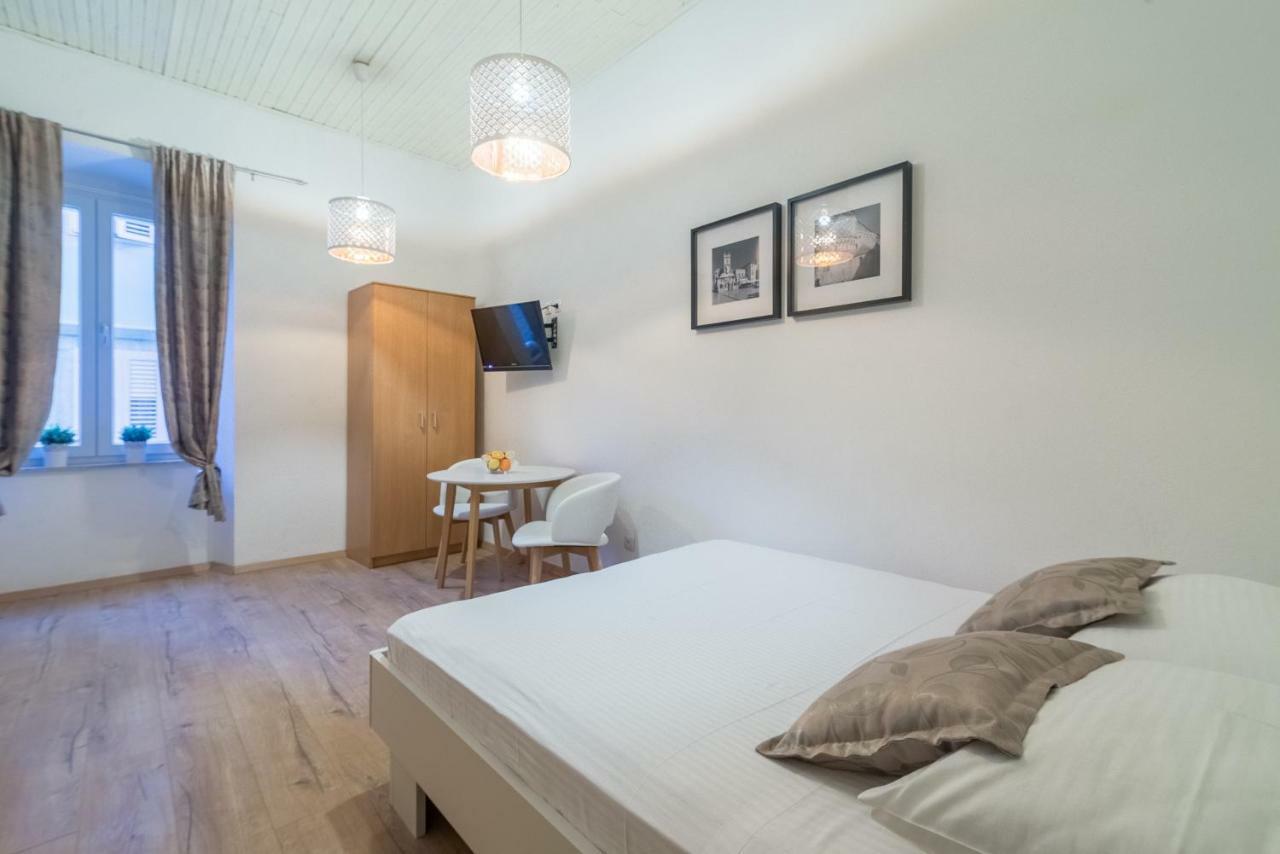 Studios & Apartments Porto Задар Экстерьер фото